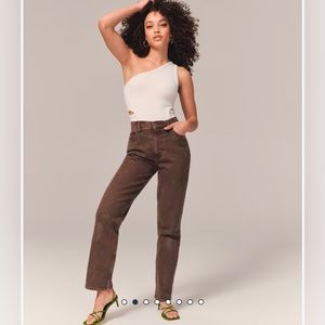 Ultra High Rise 90s Straight Jean - 29L